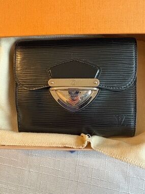 Louis Vuitton Joey Epi Leather Compact Wallet